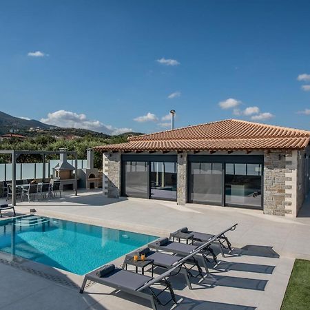 Luxury Villa Alexia ヘルソニソス エクステリア 写真